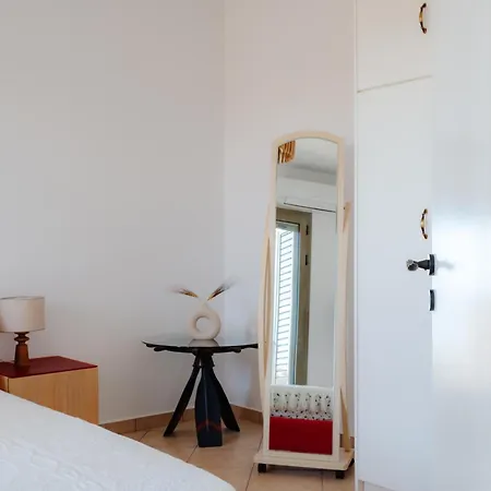 Dioni Vila Áyios Nikítas