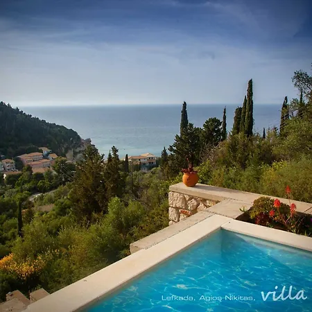 Dioni Villa *